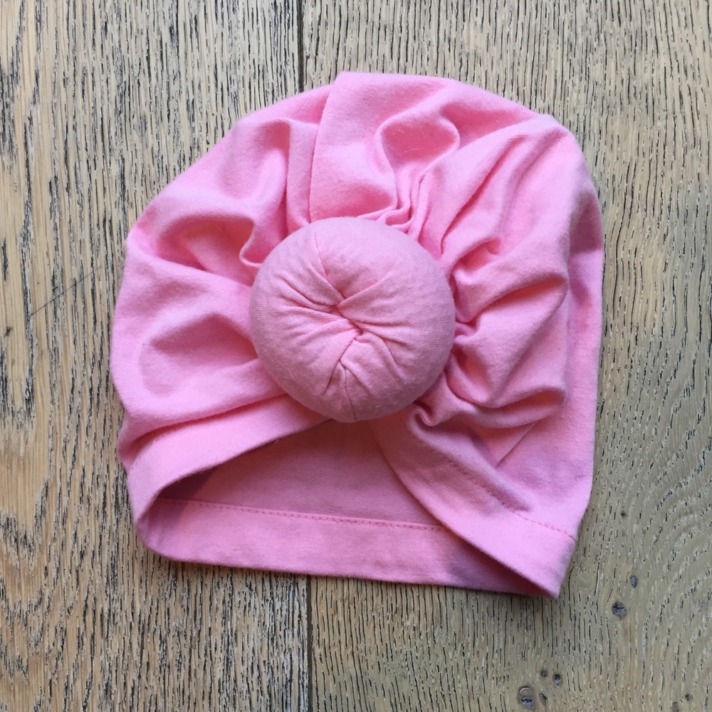 NWOT twist knot head wrap